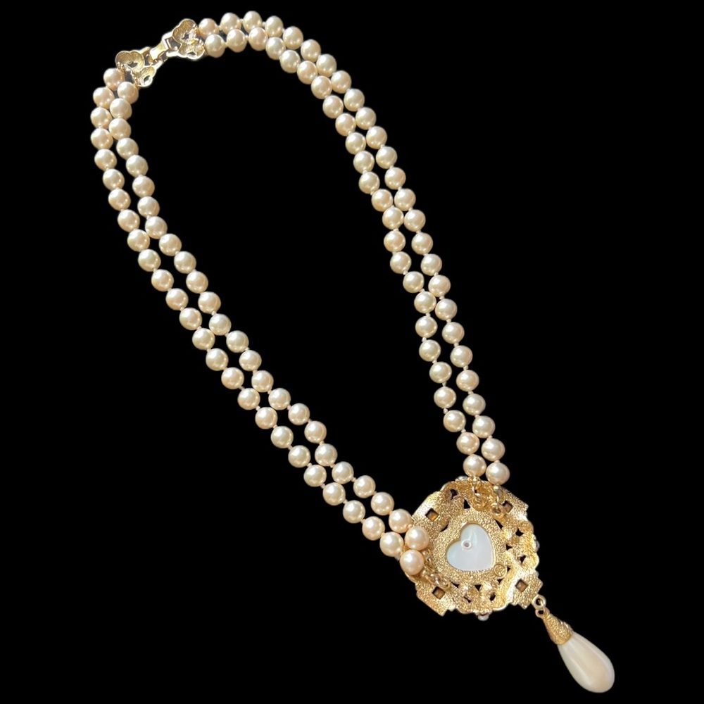 ✨Stunning Pearl Heart Necklace with Crystals Signed Alfred Sung - Picture 6 of 6